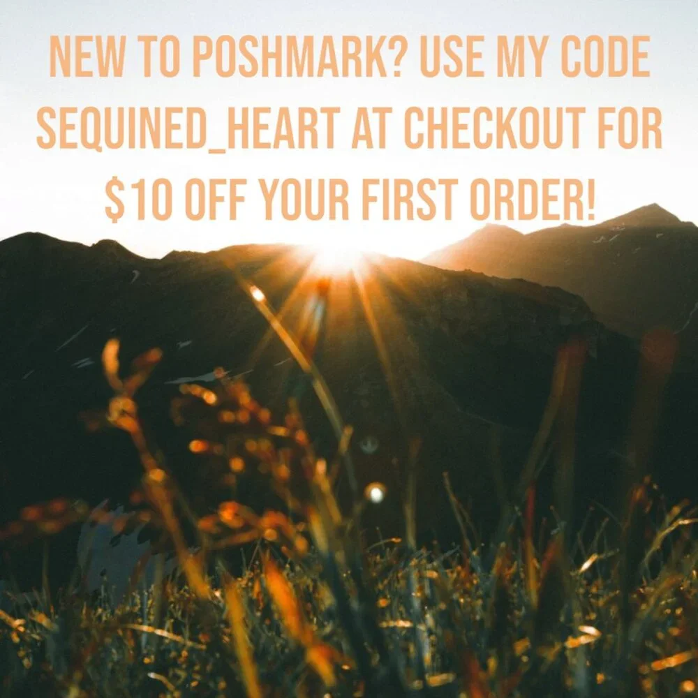 New Portland Leather Goods Sweetheart Purse Flair Heart Keychain in Chili Red - Picture 6 of 6